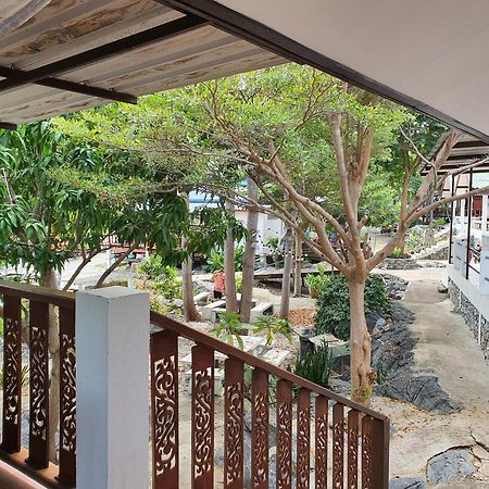 Benjaporn Bungalow Ko Sichang Exterior foto