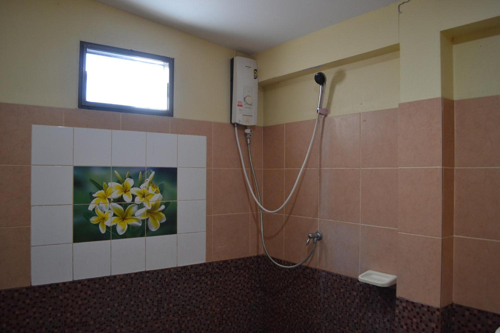 Benjaporn Bungalow Ko Sichang Zimmer foto
