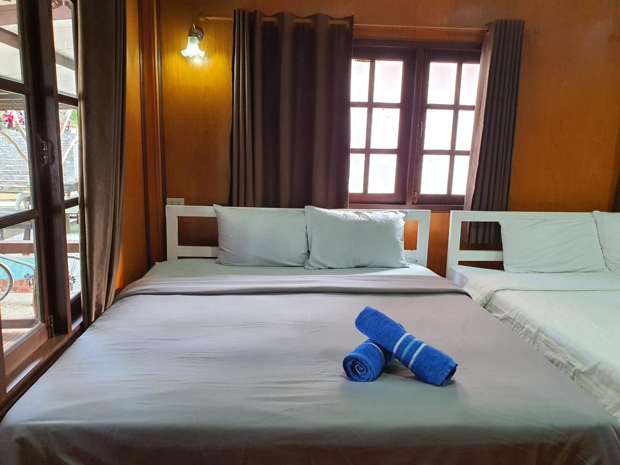 Benjaporn Bungalow Ko Sichang Zimmer foto