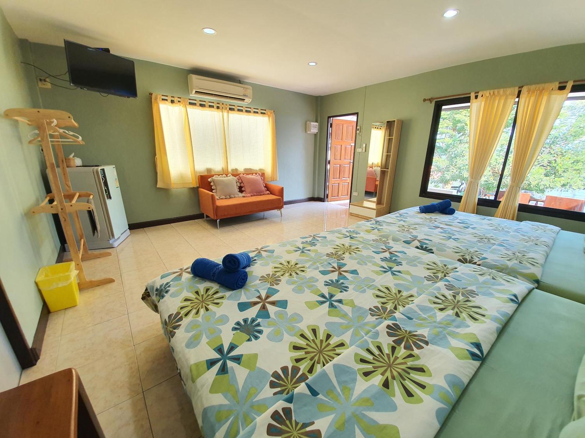Benjaporn Bungalow Ko Sichang Zimmer foto