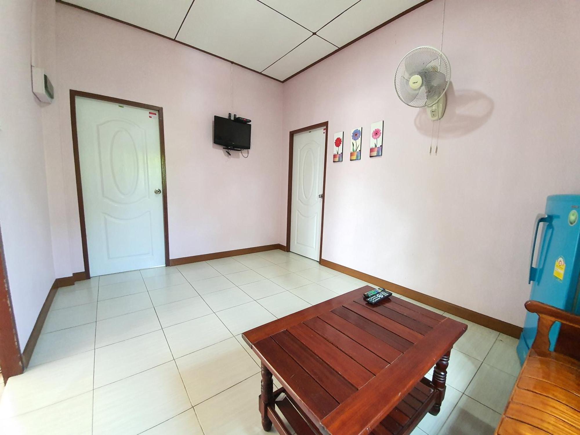 Benjaporn Bungalow Ko Sichang Zimmer foto