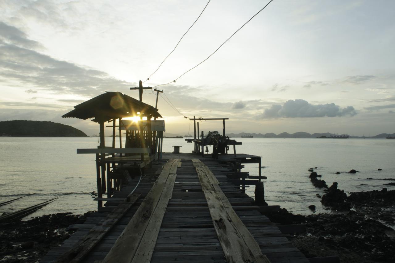 Benjaporn Bungalow Ko Sichang Exterior foto