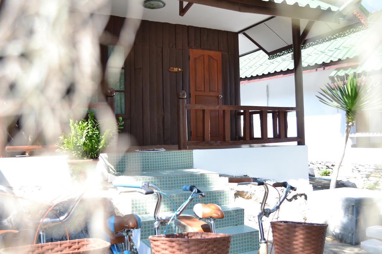 Benjaporn Bungalow Ko Sichang Exterior foto
